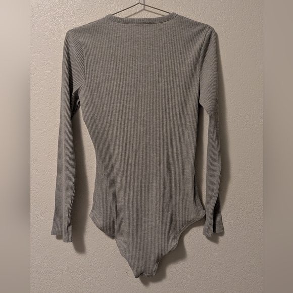 Madewell Heather Gray Ribbed Henley Bodysuit - Picture 2 of 5